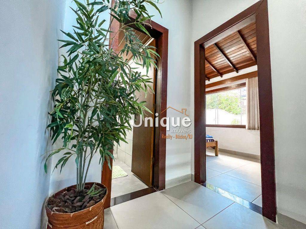 Casa de Condomínio à venda com 3 quartos, 204m² - Foto 14