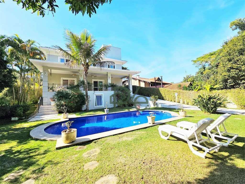 Casa de Condomínio à venda com 4 quartos, 553m² - Foto 33