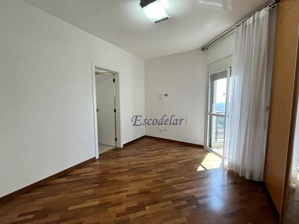 Apartamento à venda com 3 quartos, 200m² - Foto 24