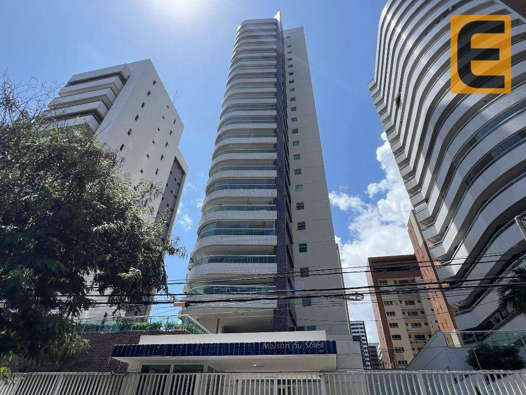 Apartamento à venda com 3 quartos, 260m² - Foto 1