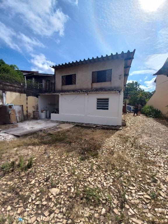 Casa à venda com 3 quartos, 180m² - Foto 15