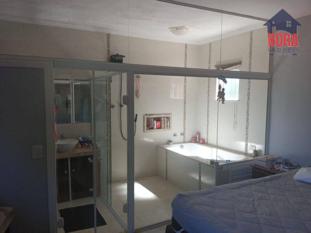 Chácara à venda com 2 quartos, 211m² - Foto 9