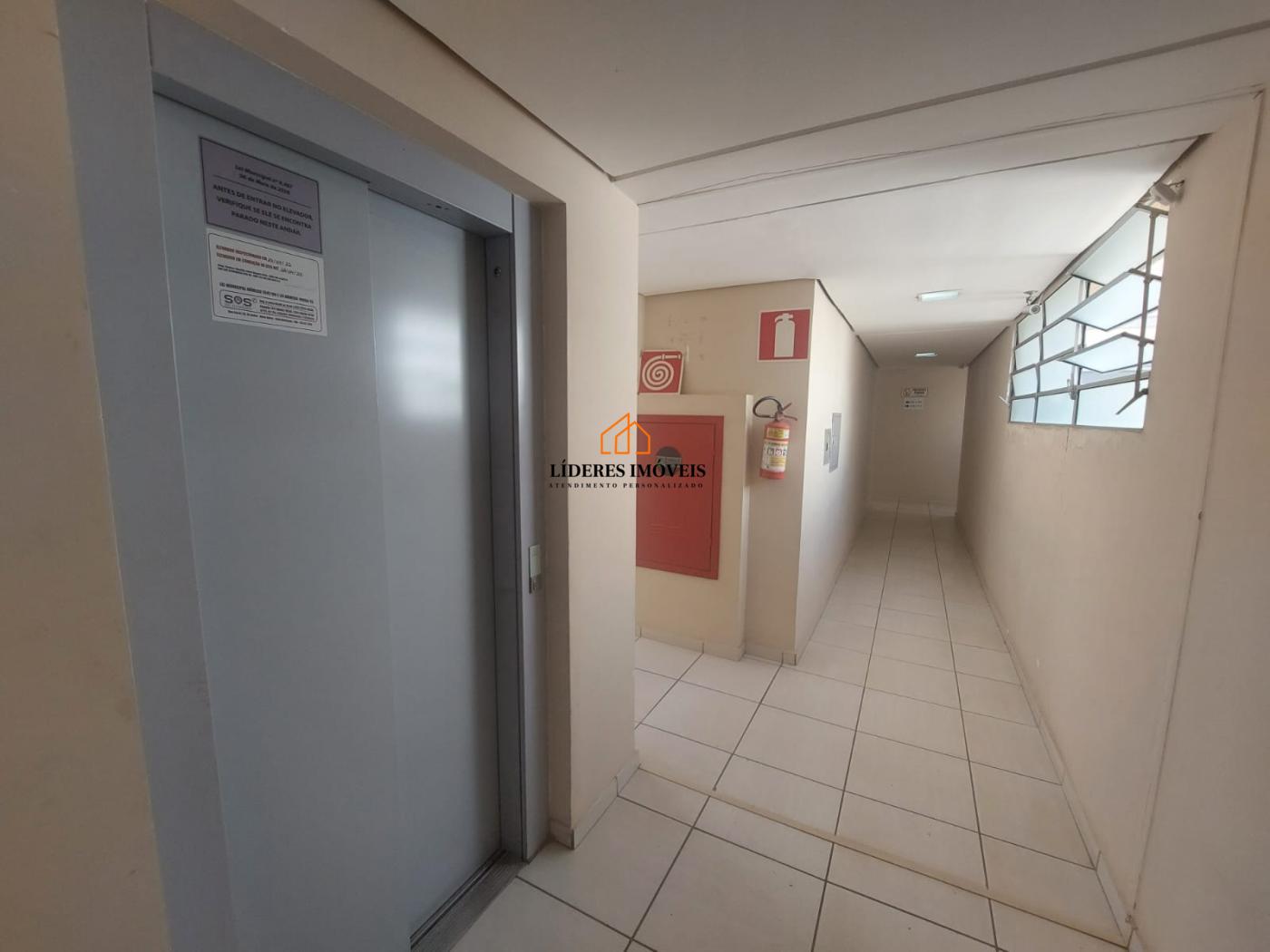 Cobertura à venda com 2 quartos, 140m² - Foto 4