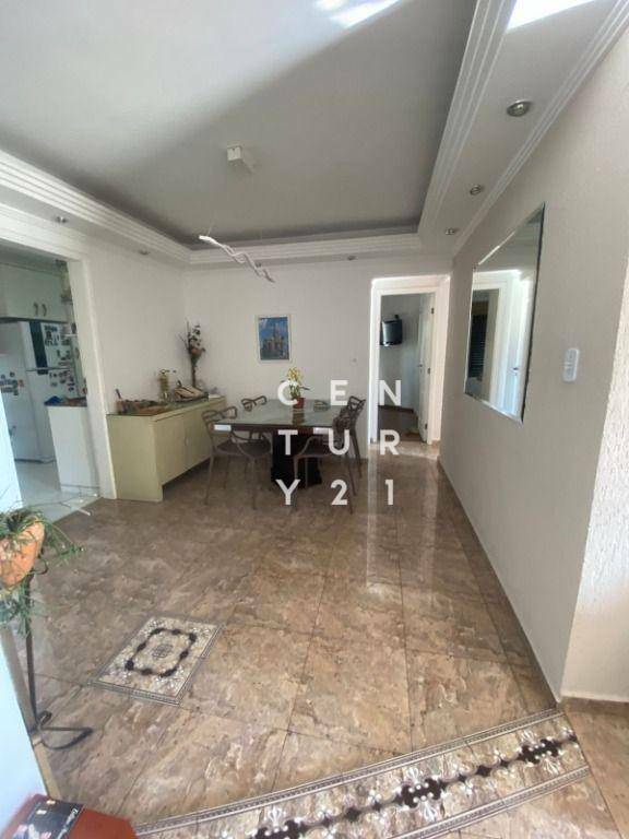 Apartamento à venda com 3 quartos, 79m² - Foto 1