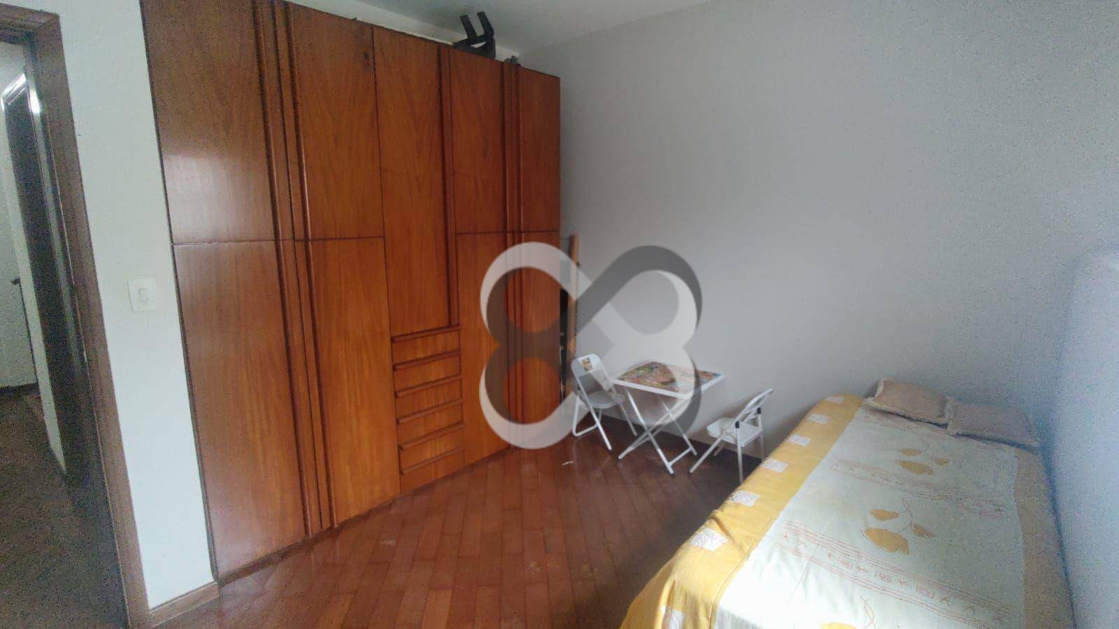 Casa à venda com 4 quartos, 193m² - Foto 13