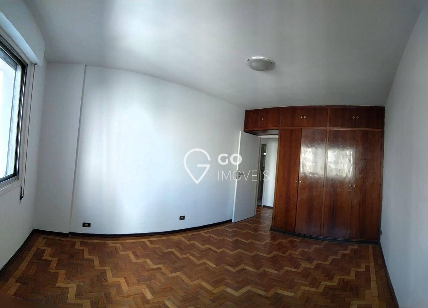 Apartamento para alugar com 3 quartos, 130m² - Foto 31