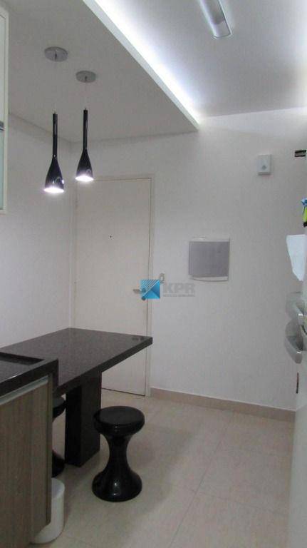 Apartamento à venda com 3 quartos, 130m² - Foto 3