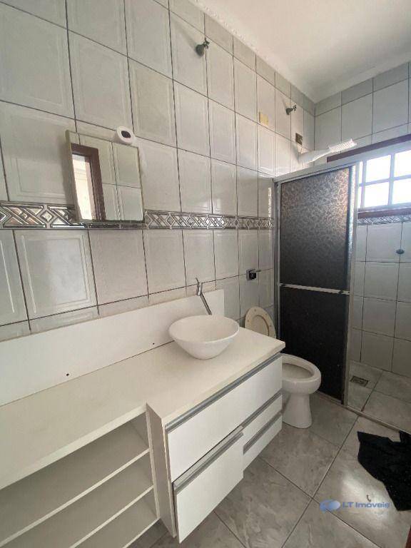 Sobrado para alugar com 3 quartos, 166m² - Foto 14