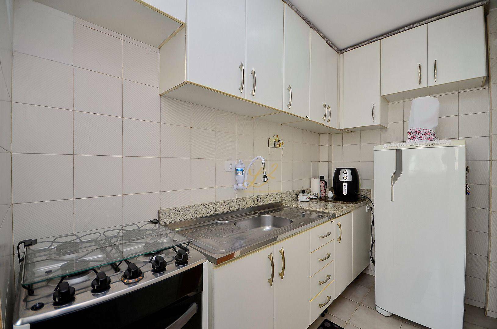 Apartamento à venda com 2 quartos, 47m² - Foto 2