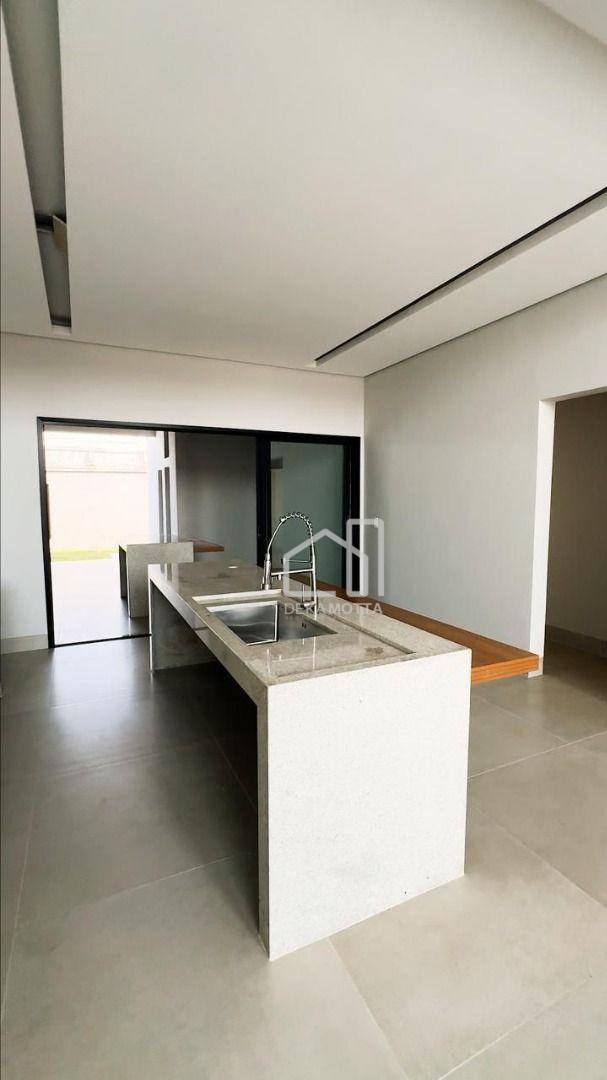 Casa à venda com 3 quartos, 175m² - Foto 13