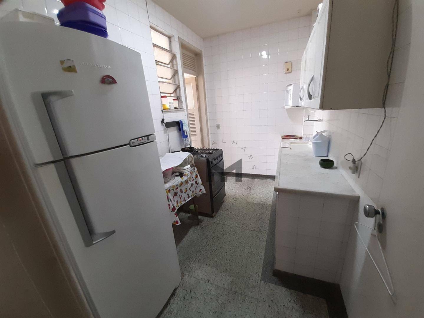 Apartamento à venda com 2 quartos, 83m² - Foto 11