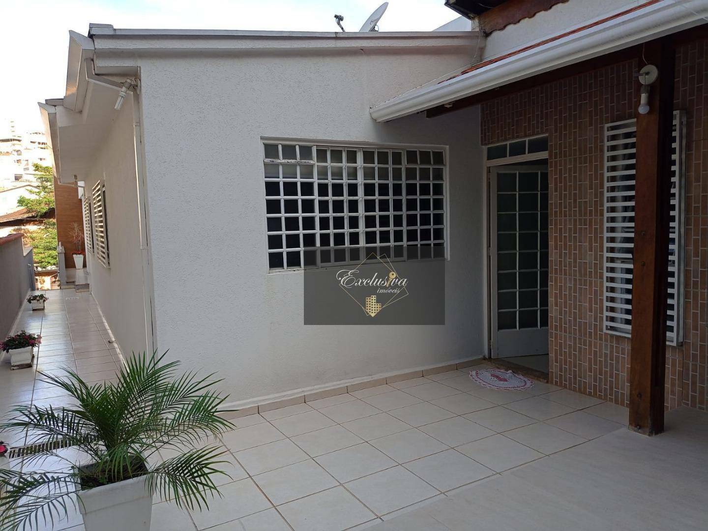 Casa à venda com 3 quartos, 317m² - Foto 12