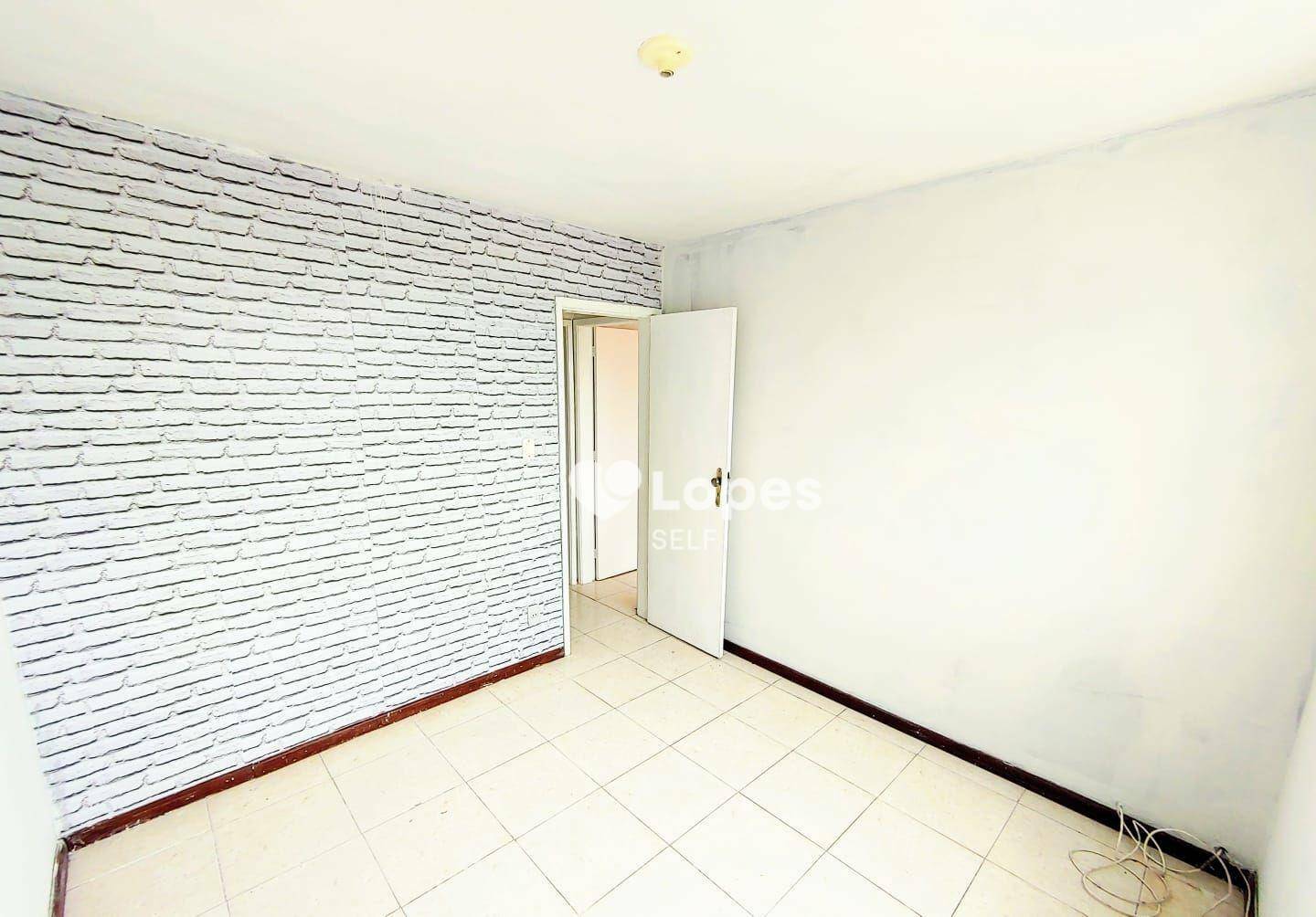 Apartamento à venda com 3 quartos, 79m² - Foto 8