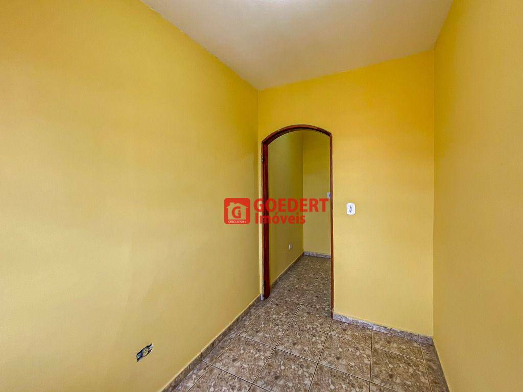 Sobrado à venda com 2 quartos, 125m² - Foto 30
