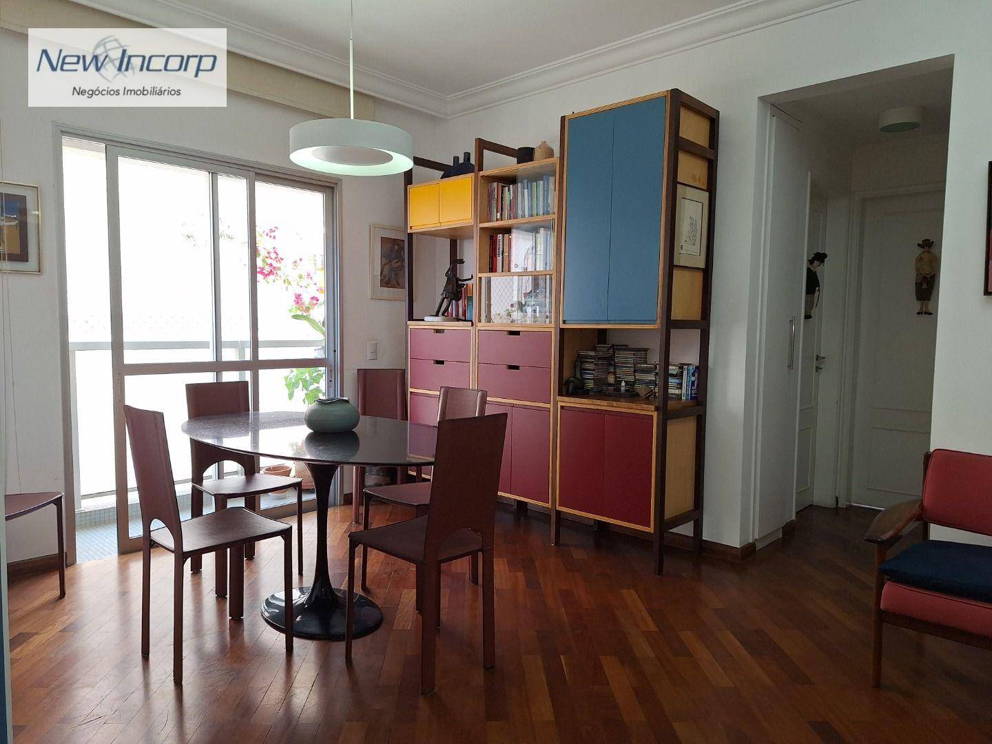 Apartamento à venda com 2 quartos, 63m² - Foto 3