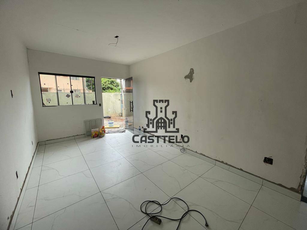 Casa à venda com 4 quartos, 180m² - Foto 5