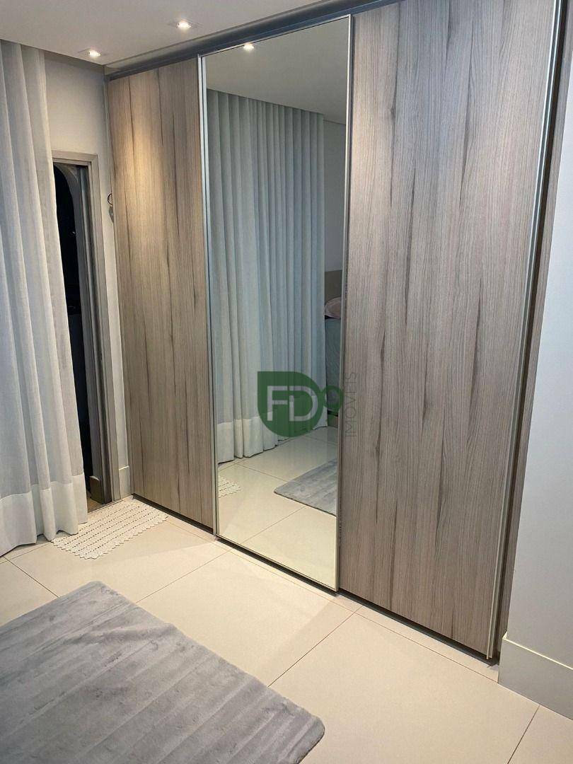 Apartamento à venda com 3 quartos, 278m² - Foto 40