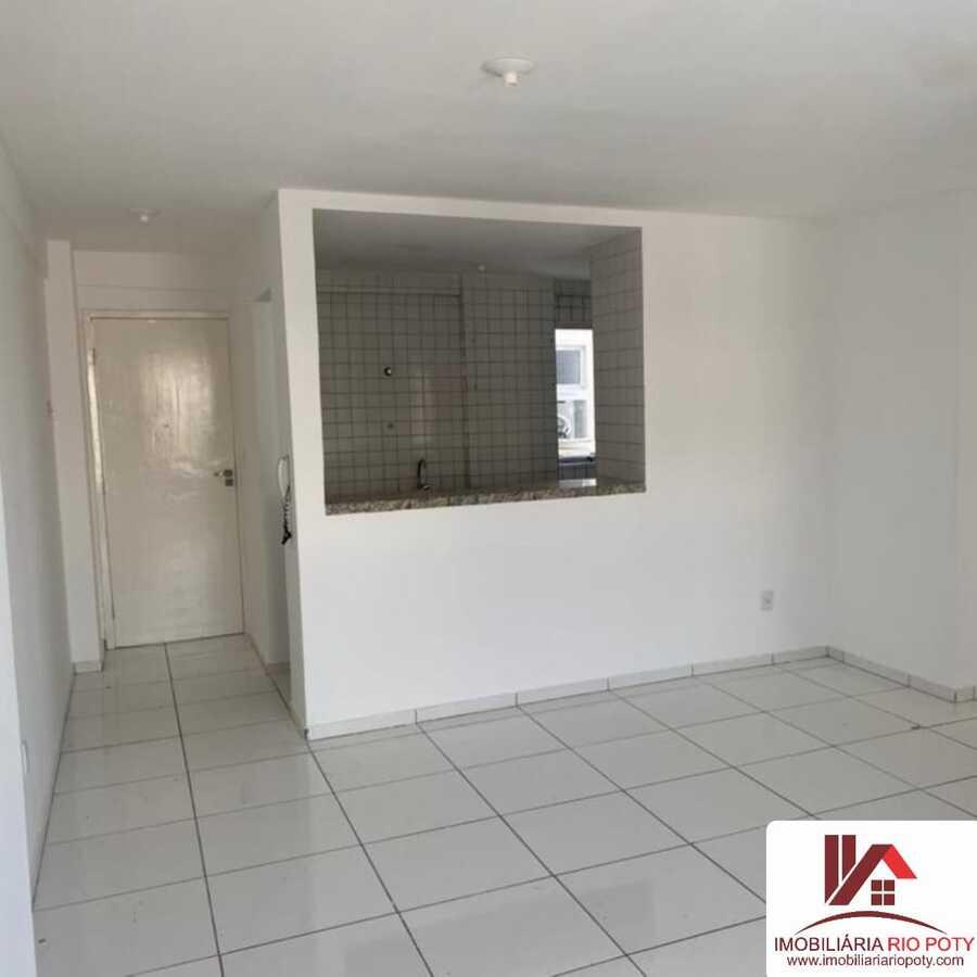 Apartamento à venda com 3 quartos, 77m² - Foto 2