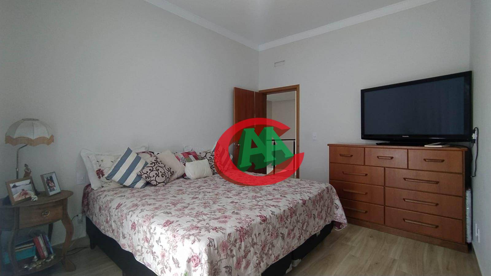 Sobrado à venda com 3 quartos, 200m² - Foto 15