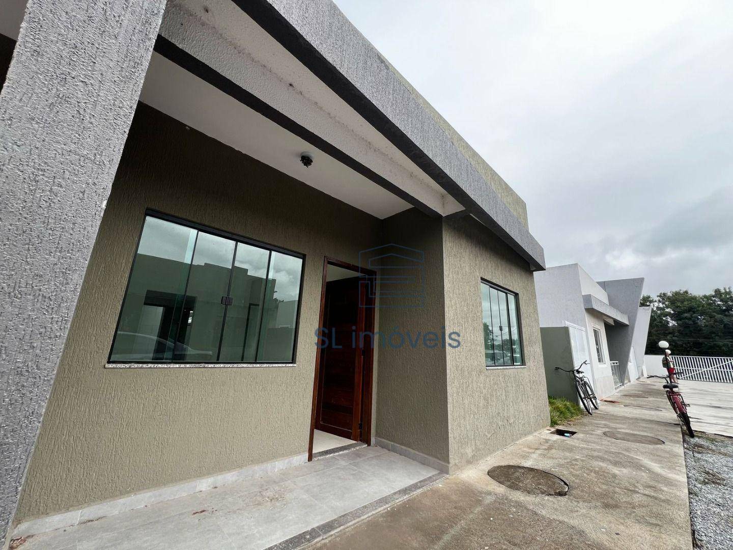 Casa à venda com 2 quartos, 61m² - Foto 2