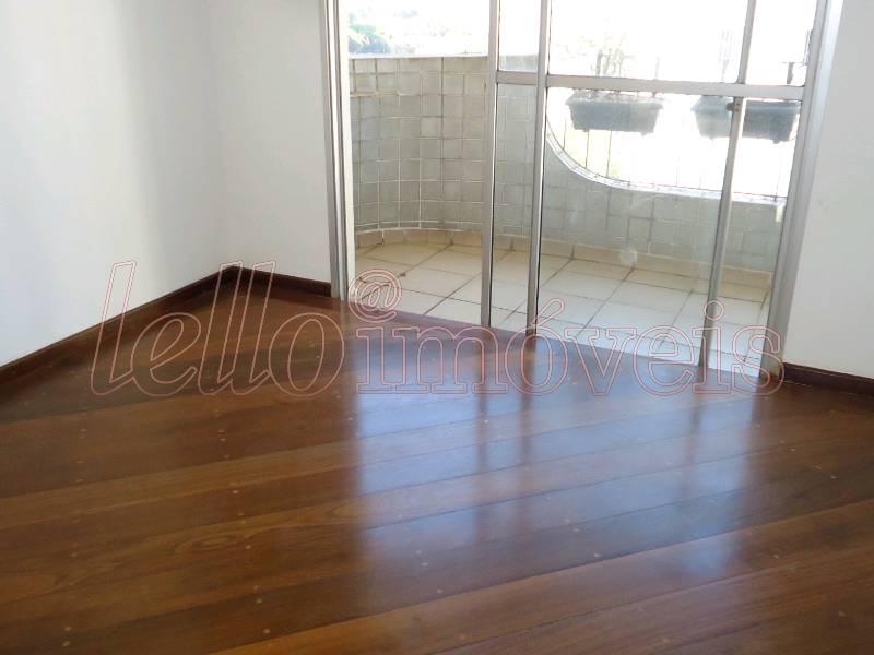 Apartamento para alugar com 2 quartos, 70m² - Foto 5