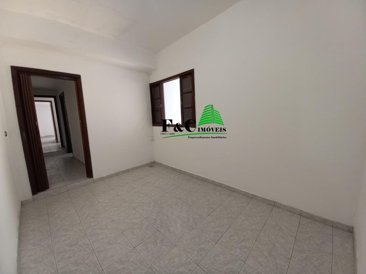 Casa à venda com 3 quartos, 195m² - Foto 26