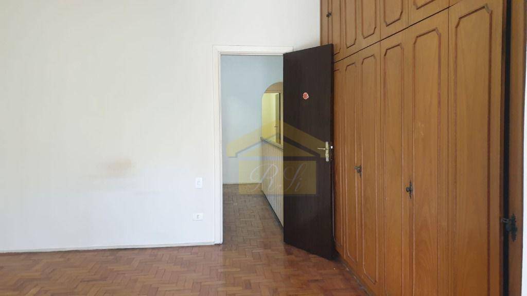 Sobrado à venda com 4 quartos, 180m² - Foto 8