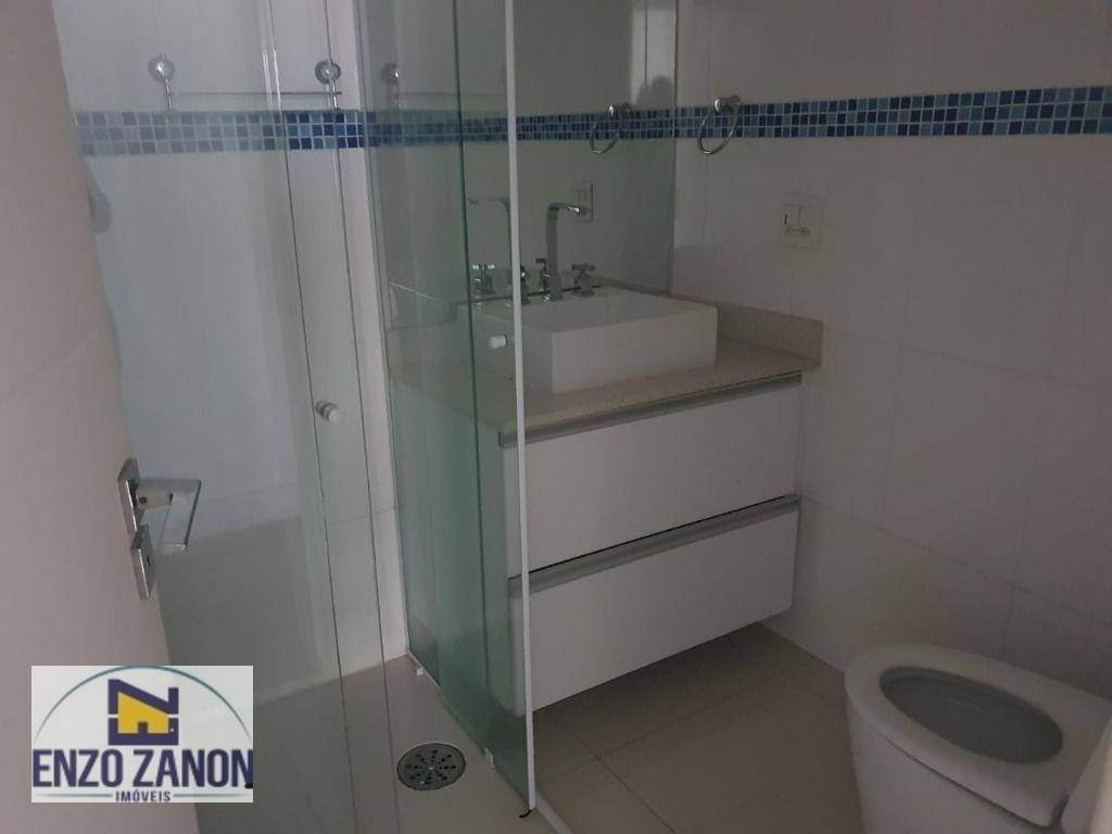 Apartamento para alugar com 4 quartos, 228m² - Foto 12