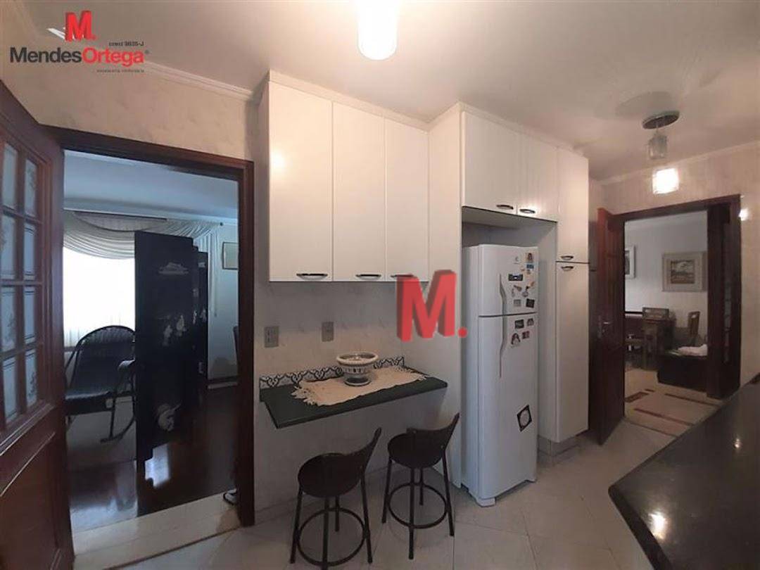 Apartamento à venda com 3 quartos, 286m² - Foto 29