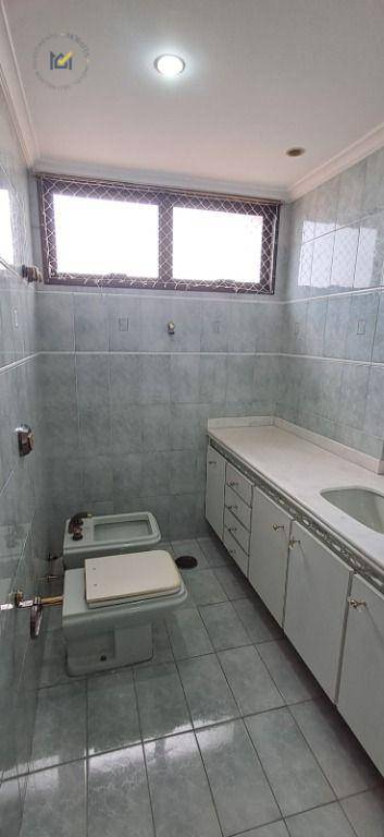 Apartamento à venda com 4 quartos, 250m² - Foto 13