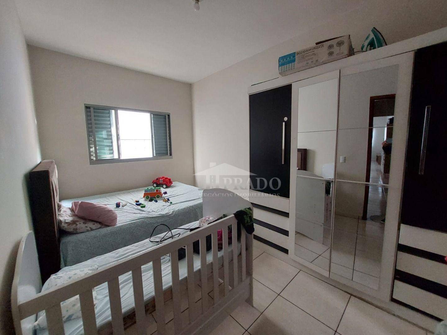 Casa à venda com 2 quartos, 66m² - Foto 5