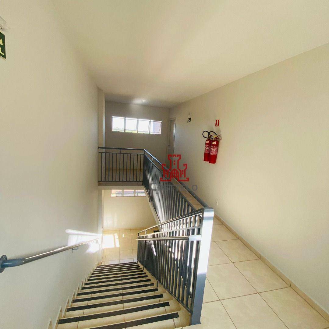 Apartamento para alugar com 2 quartos, 63M2 - Foto 13