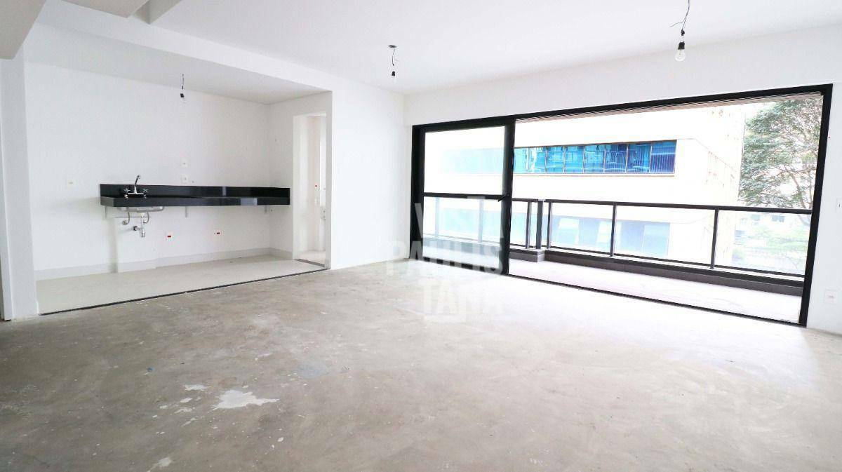 Apartamento à venda com 2 quartos, 111m² - Foto 5