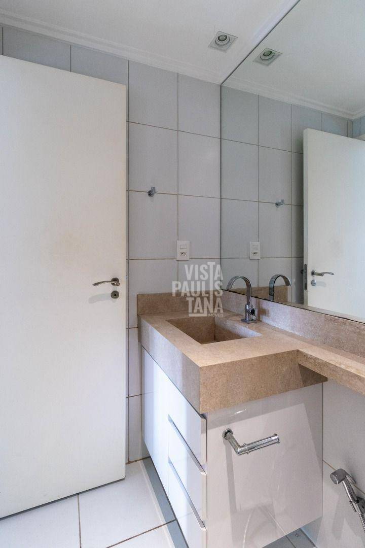 Apartamento à venda com 1 quarto, 38m² - Foto 11