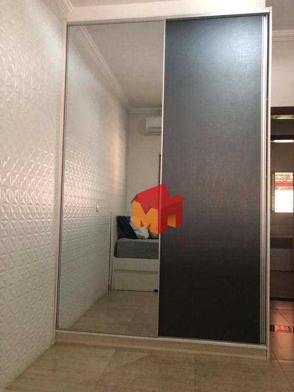 Chácara à venda com 3 quartos, 250m² - Foto 23