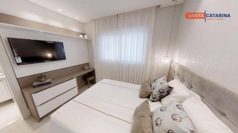 Apartamento à venda com 4 quartos, 237m² - Foto 19