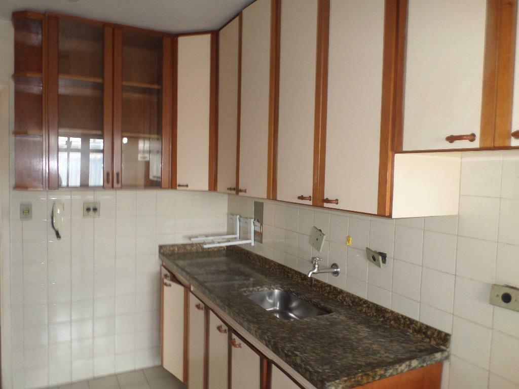 Apartamento à venda com 3 quartos, 91m² - Foto 15