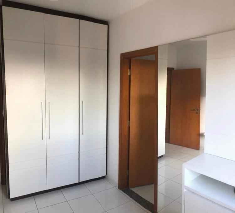 Apartamento à venda com 2 quartos, 78m² - Foto 7