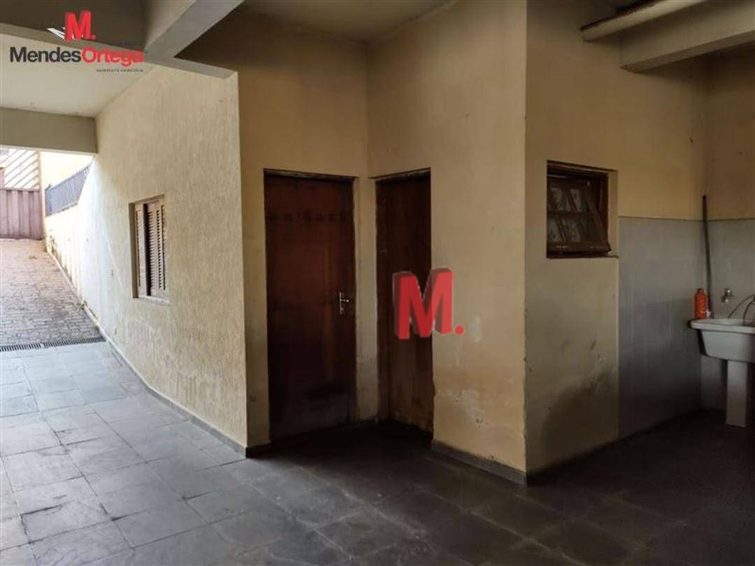 Casa à venda com 3 quartos, 262m² - Foto 33