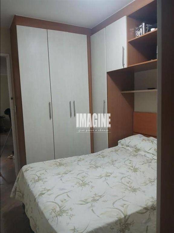 Apartamento à venda com 3 quartos, 65m² - Foto 7