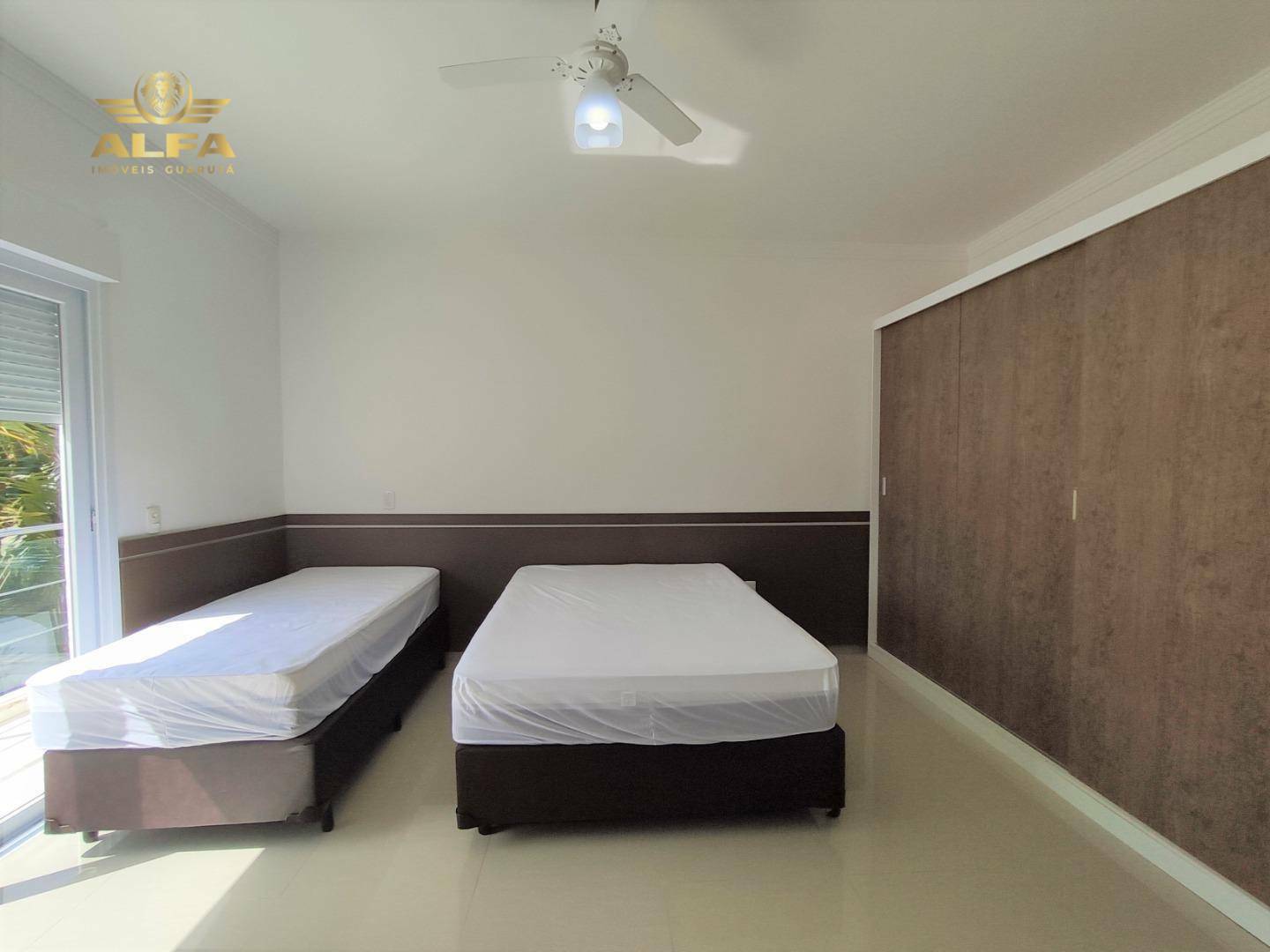 Casa de Condomínio à venda com 4 quartos, 280m² - Foto 31