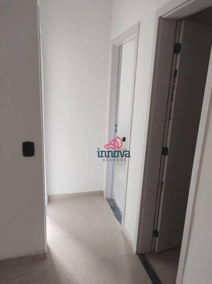 Apartamento à venda com 2 quartos, 44m² - Foto 6