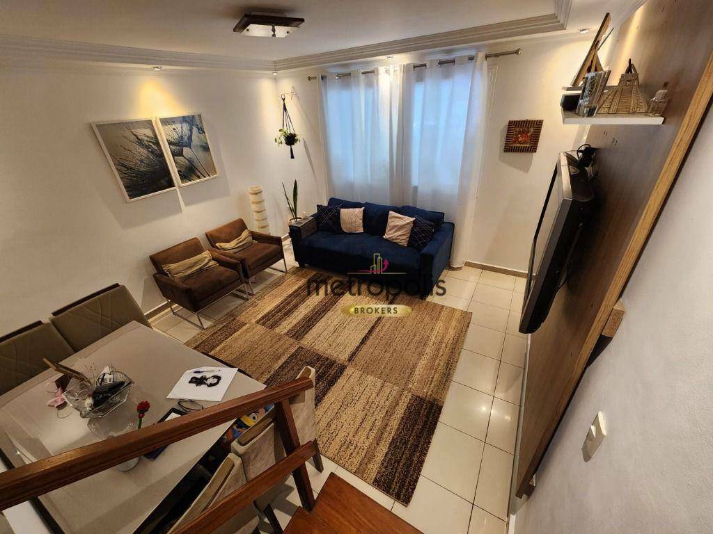 Sobrado à venda com 3 quartos, 100m² - Foto 1