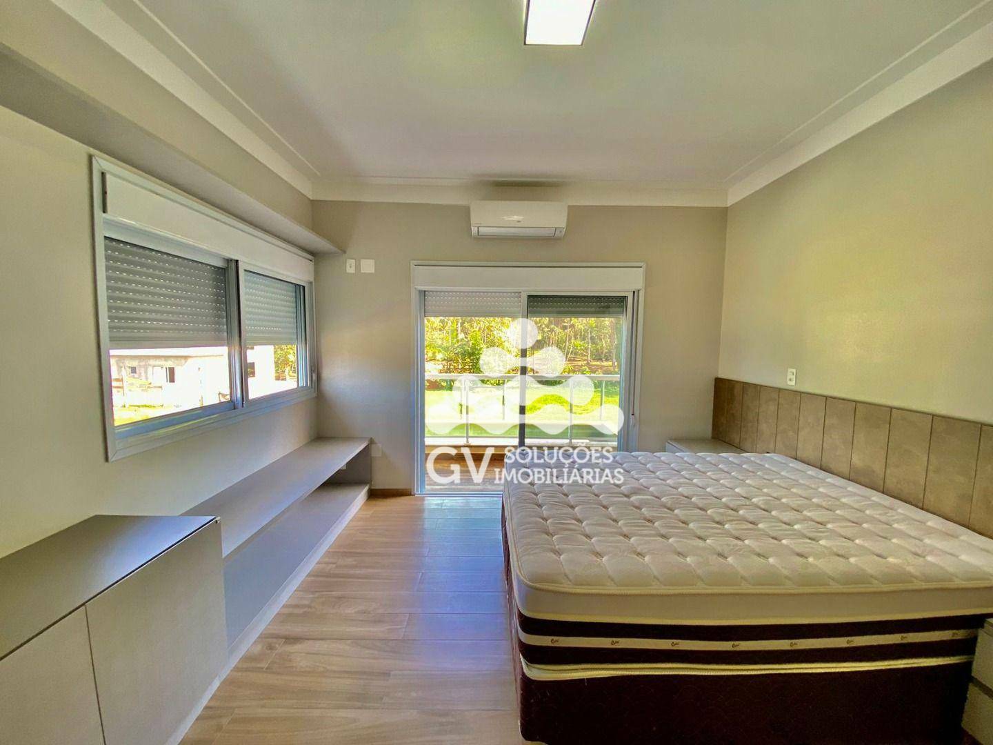 Sobrado à venda com 4 quartos, 205m² - Foto 13