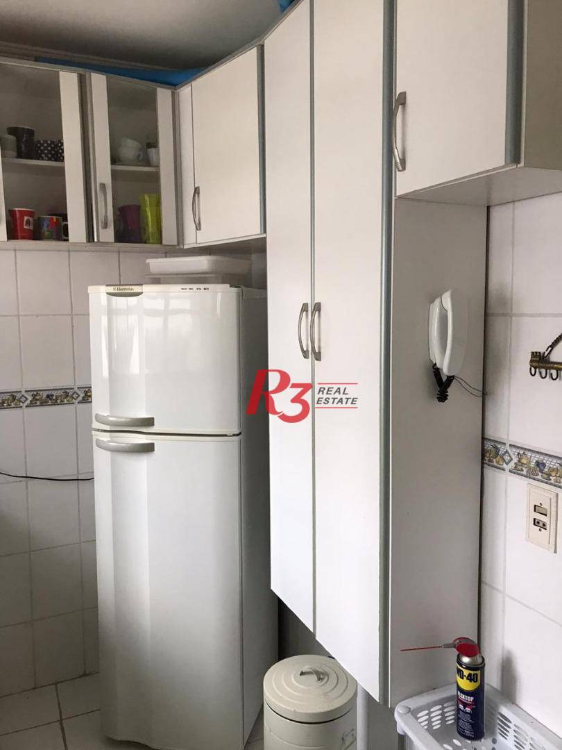 Apartamento à venda com 1 quarto, 45m² - Foto 2