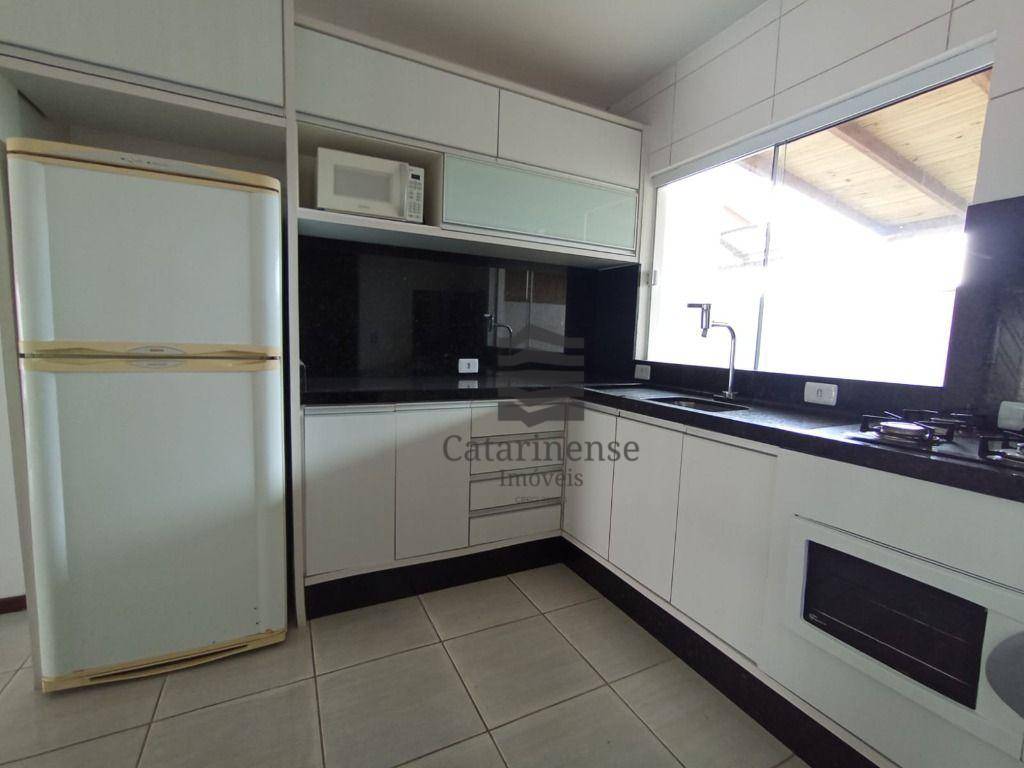 Sobrado à venda com 2 quartos, 65m² - Foto 12