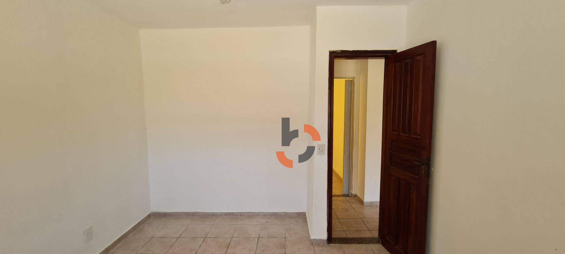 Casa à venda com 2 quartos, 118m² - Foto 9