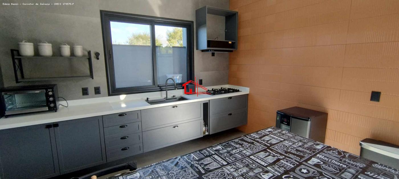 Casa de Condomínio à venda com 4 quartos, 310m² - Foto 8