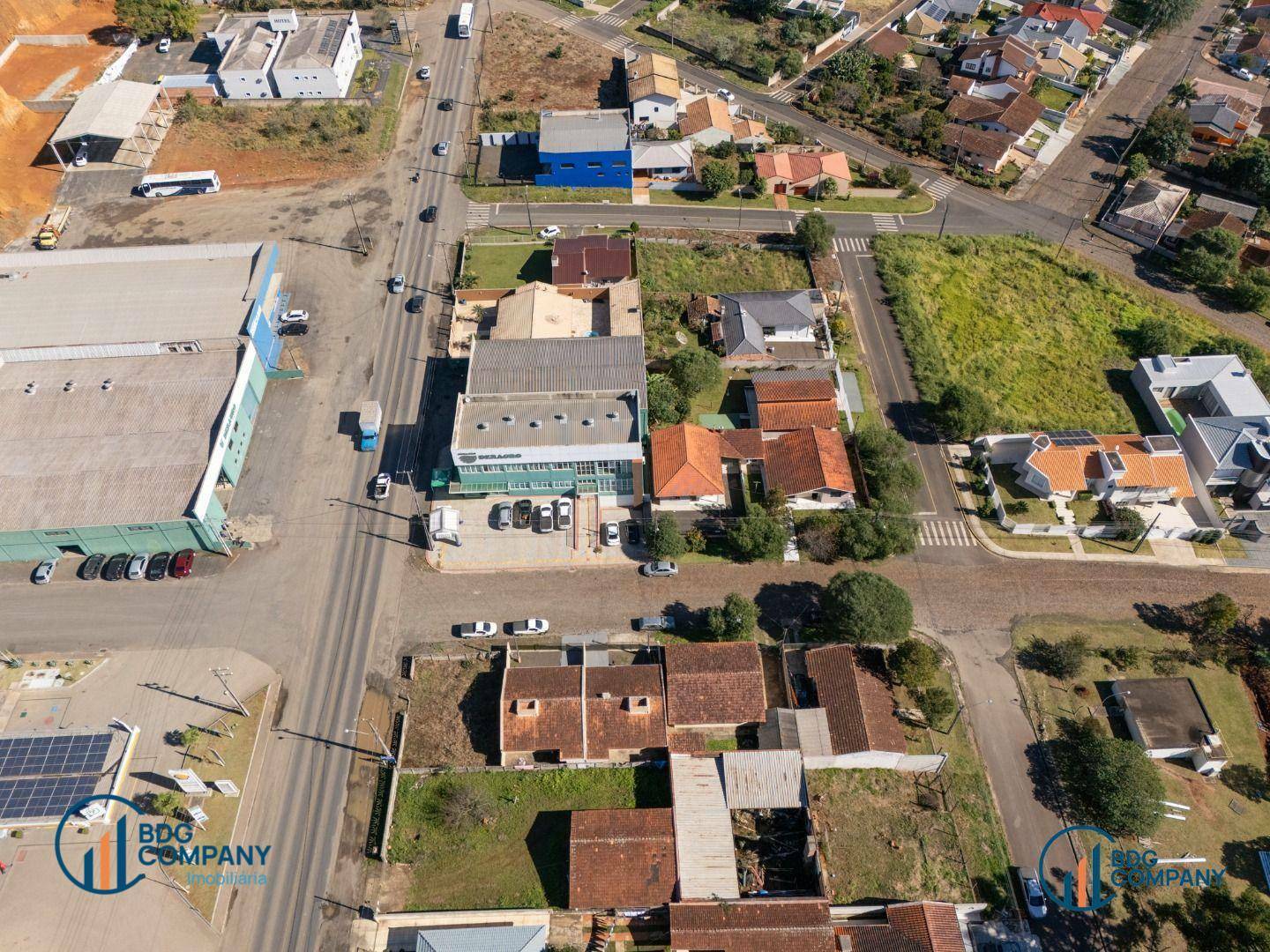 Casa à venda com 2 quartos, 80m² - Foto 6