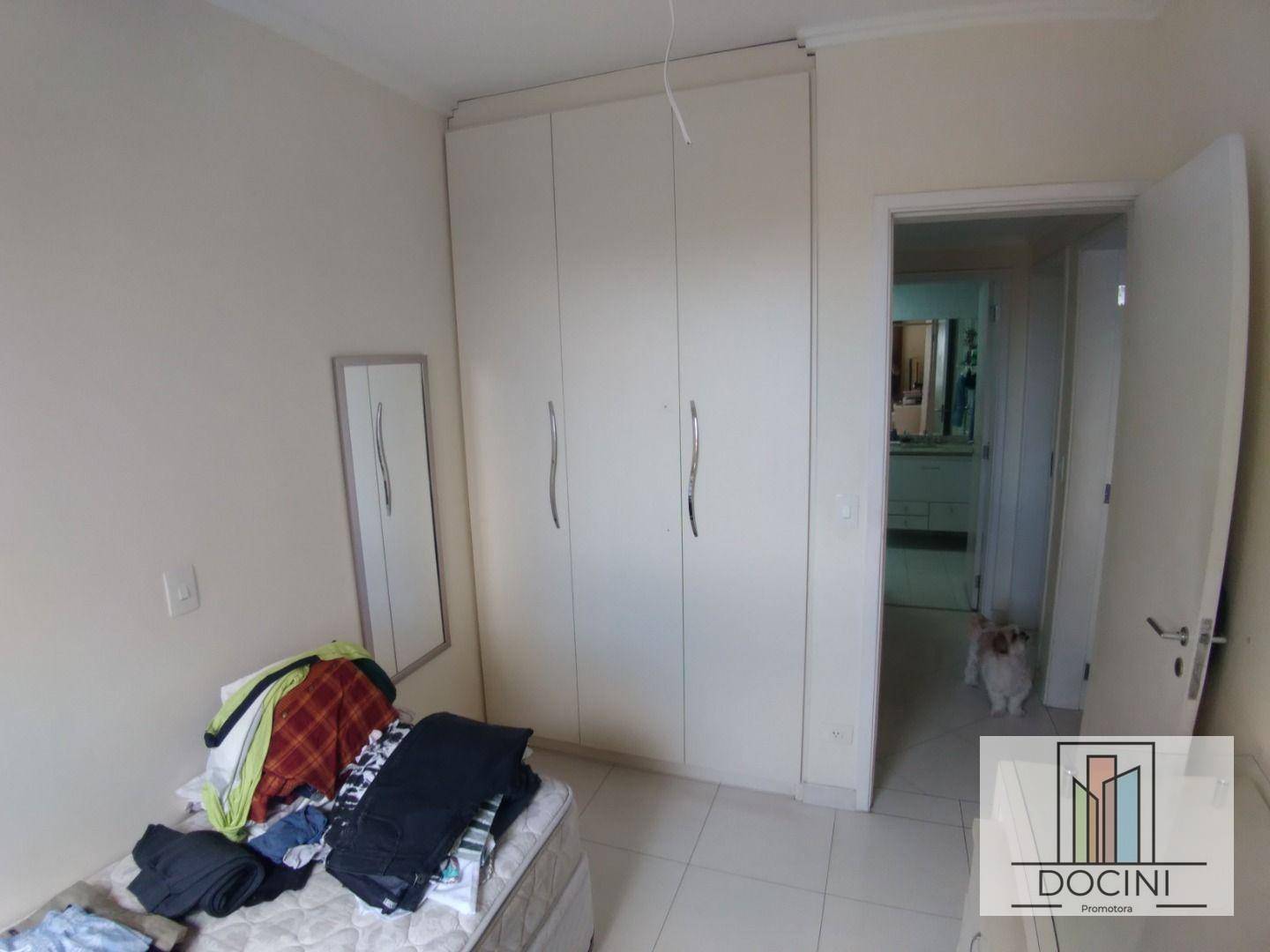 Apartamento à venda com 3 quartos, 75m² - Foto 21